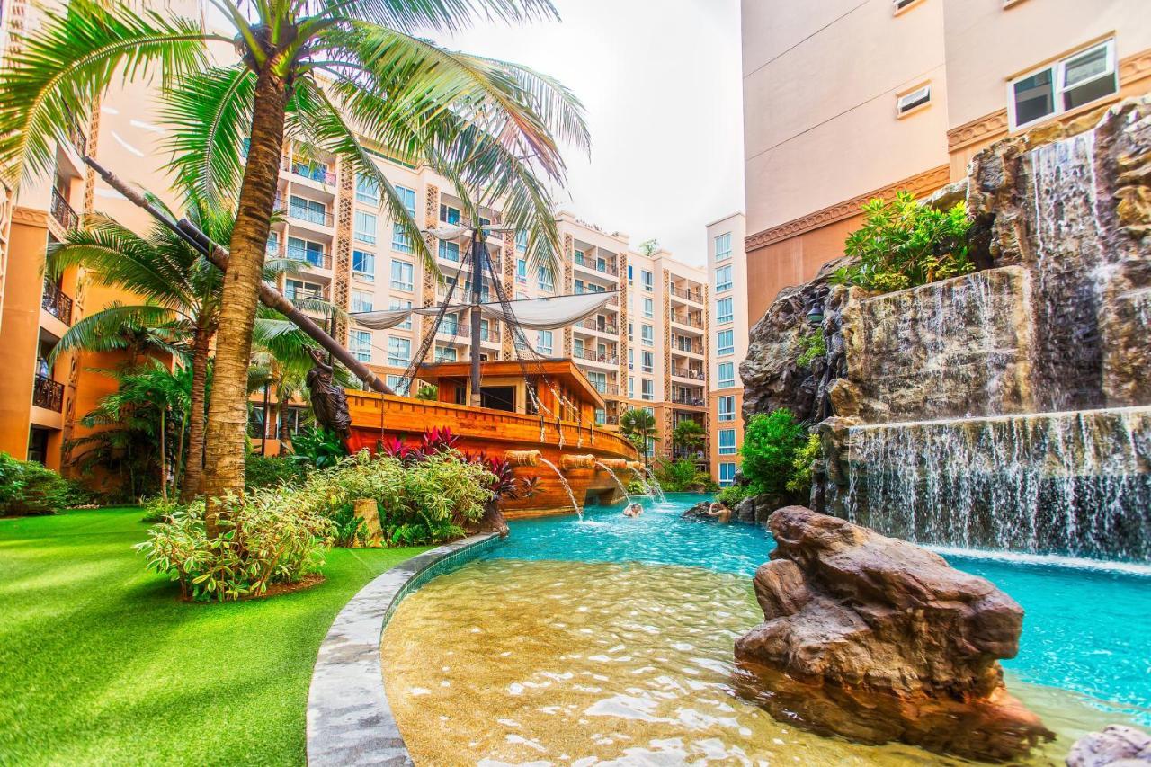 Atlantis Residence Haat Jomtien Eksteriør bilde