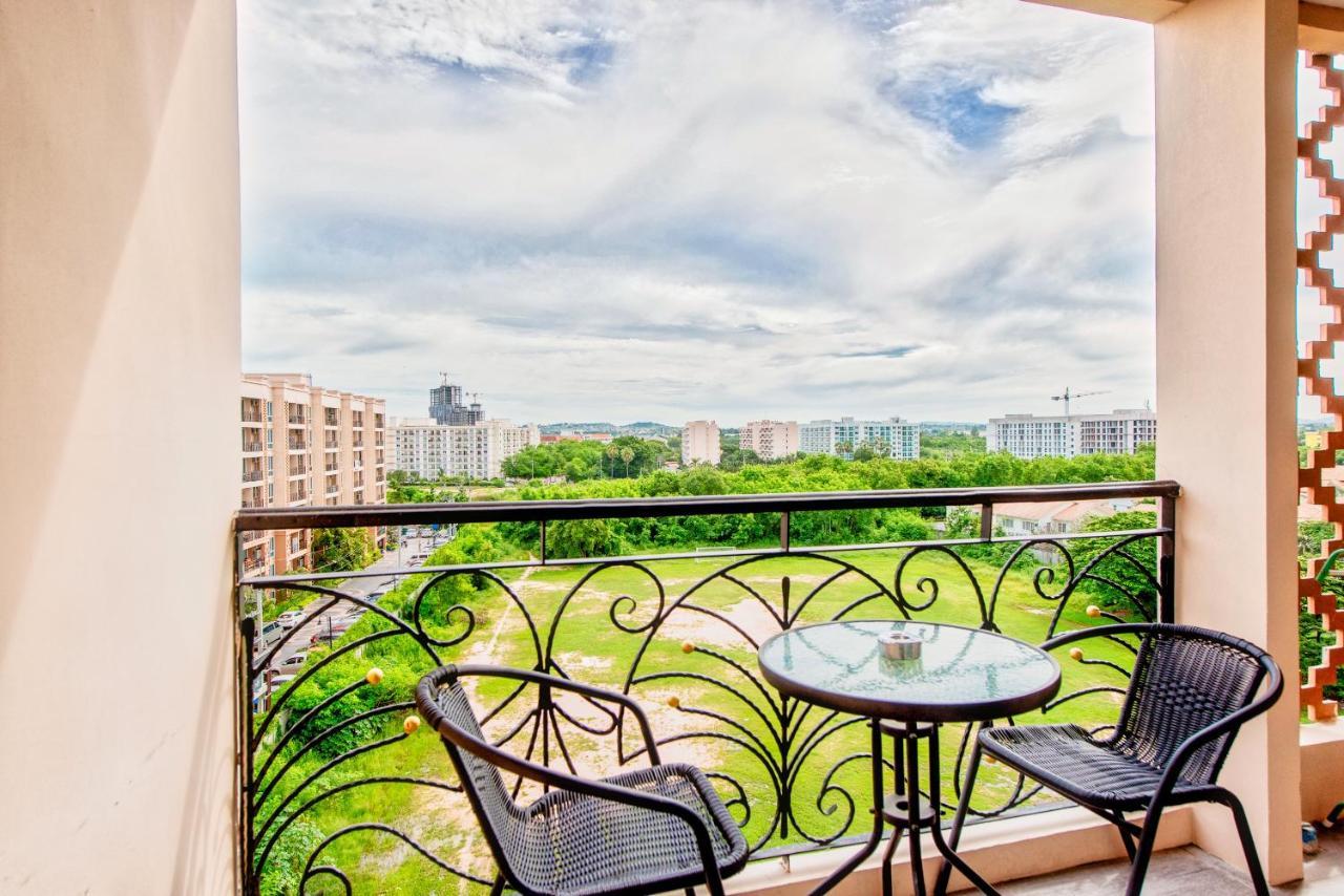 Atlantis Residence Haat Jomtien Eksteriør bilde