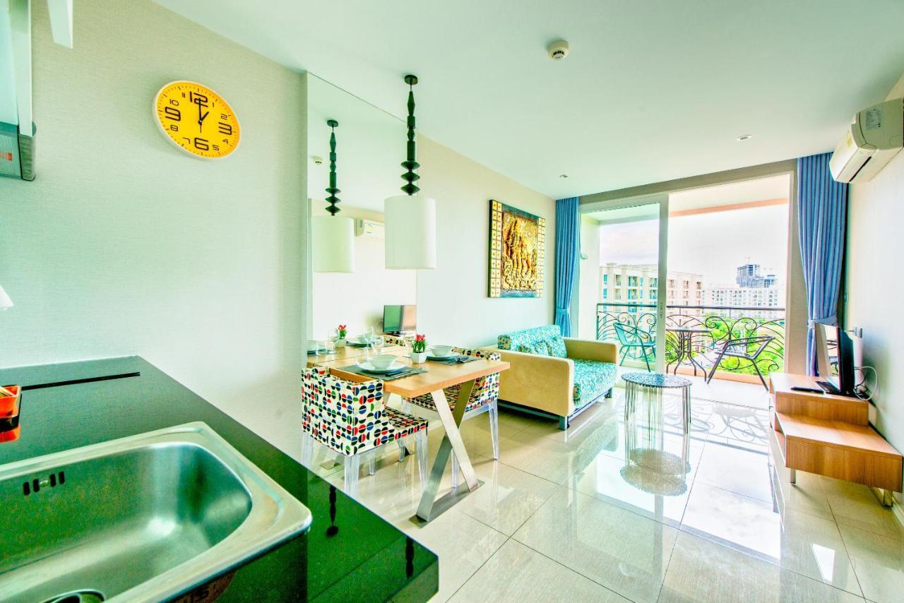 Atlantis Residence Haat Jomtien Eksteriør bilde